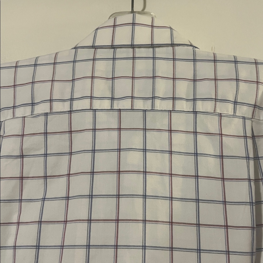 Tommy Hilfiger white w/blue &red plaid long sleeve shirt. Regular fit stretch - Picture 6 of 8